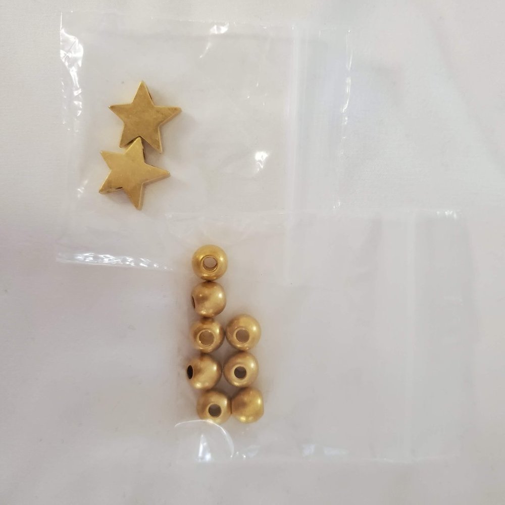 Madewell necklace DIY kit - Picture 5 of 6